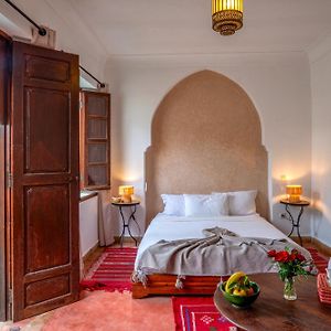 Kamer met een Queen Size Bed